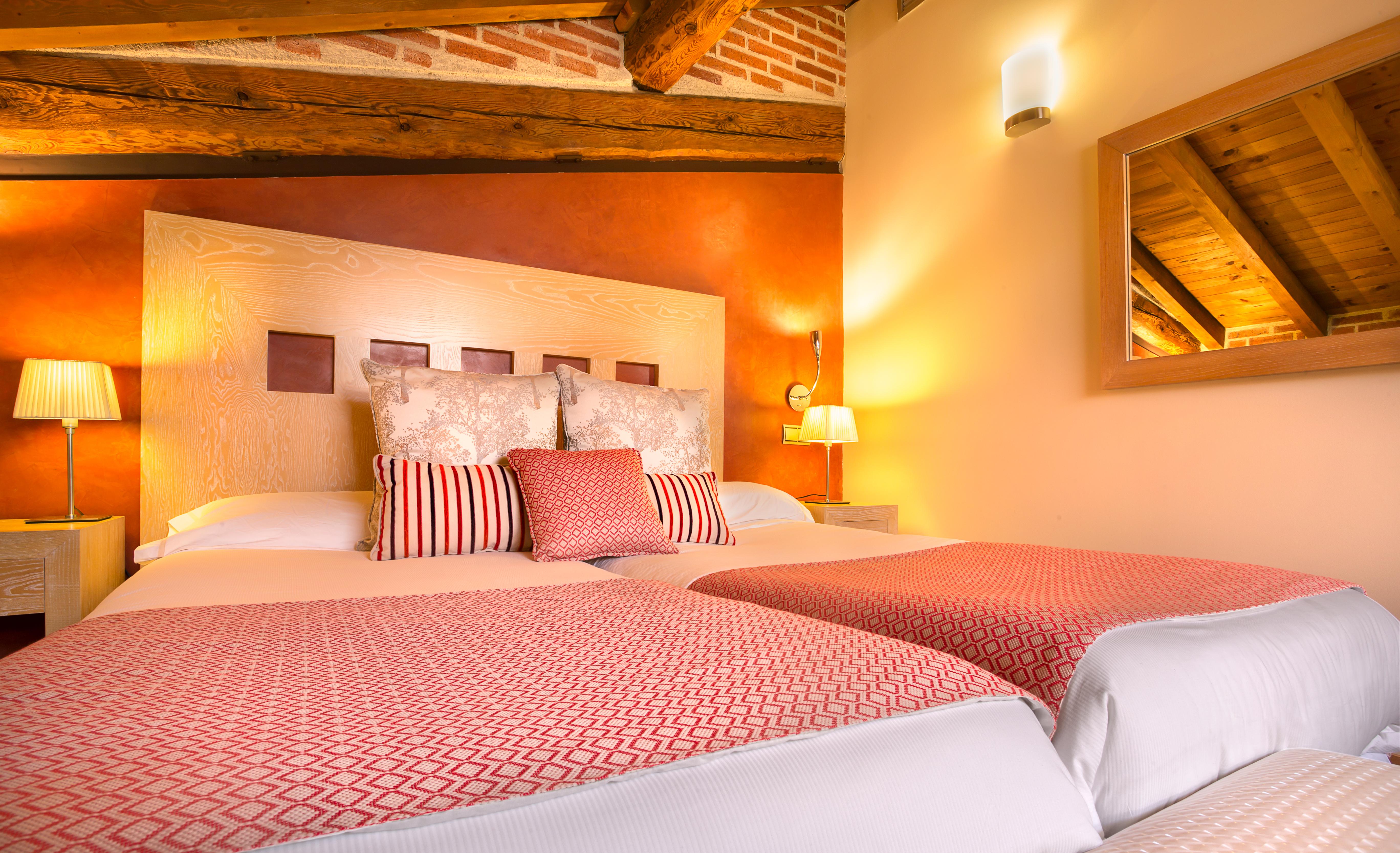 Izan Puerta De Gredos Hotel El Barco de Avila Ngoại thất bức ảnh